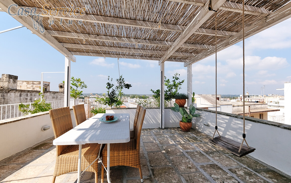 Palazzotto storico a Matino in vendita